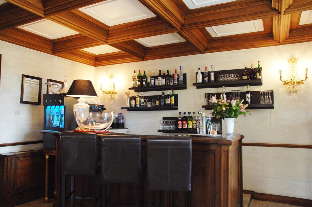 Hostellerie Les Frenes 亞維農 外观 照片