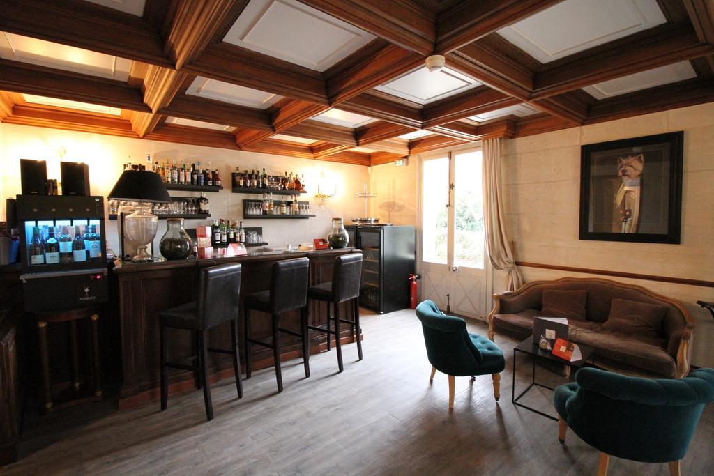 Hostellerie Les Frenes 亞維農 外观 照片